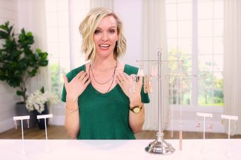 Sarah teaches how Type 1 and Type 3 wear rose gold